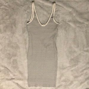 🌻 3 for $20 Basic Dress from H&M 🌻